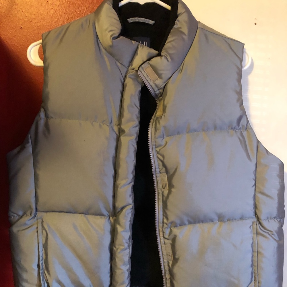 Puffy vest